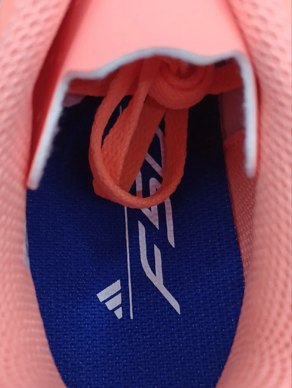 NWOB Adidas F50 Club Soccer Shoes-Coral Blaze Pack Junior Unisex Size 4 US